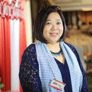 Meet your Posher, Dusita